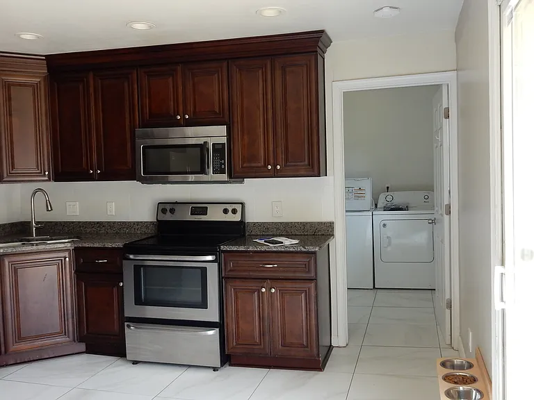 807 Lex St — Photo 37