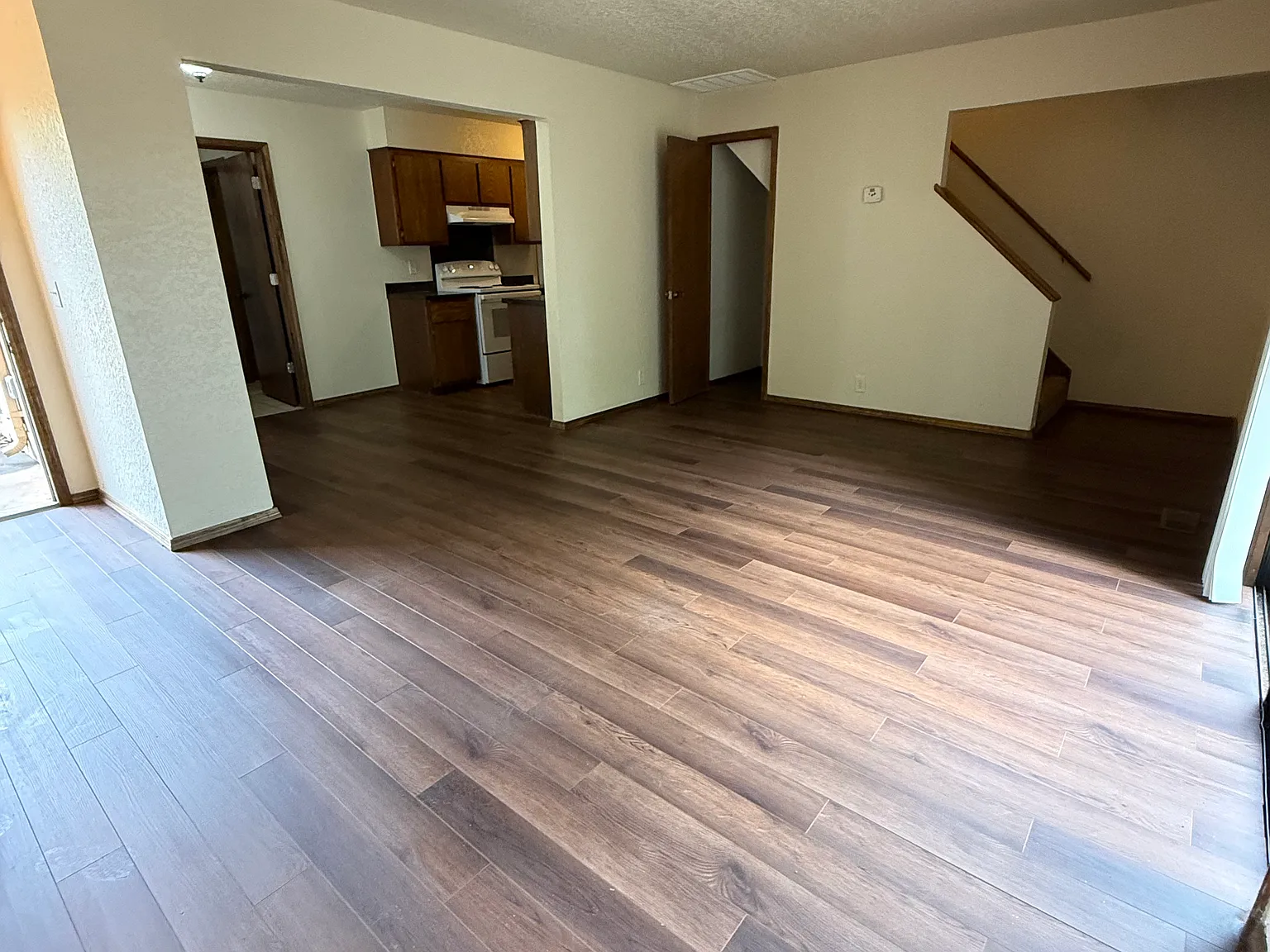 2 bed, 2.5 bath, 1188 sqft, $1,250 — Photo 3