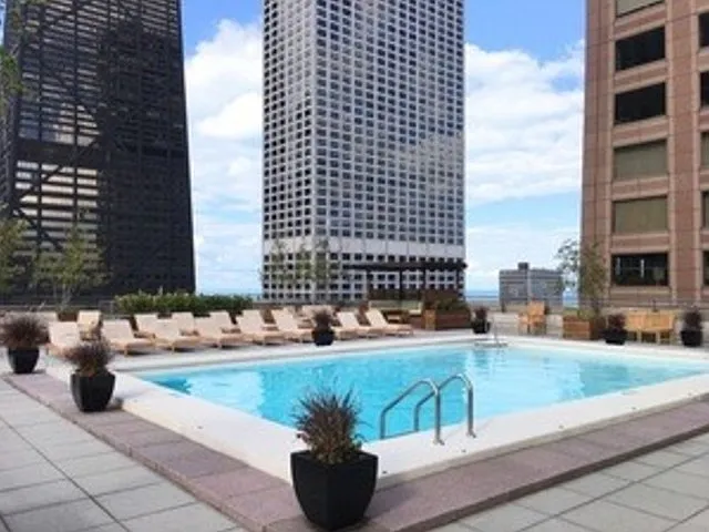 777 N Michigan Ave #904 — Photo 1