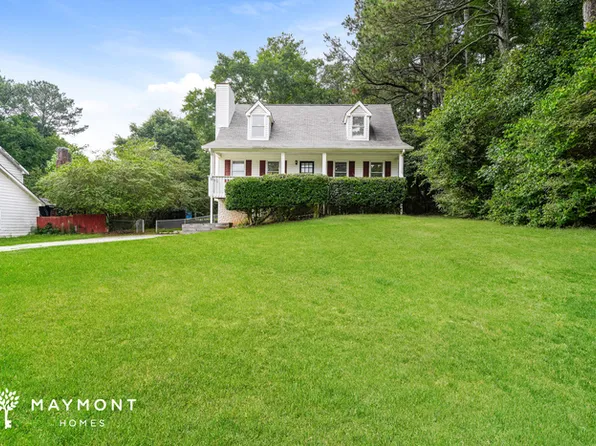 1205 Masters Ln, Snellville, GA 30078