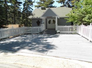 596 Arrowhead Villas Rd, Lake Arrowhead, CA 92352