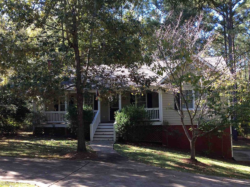 1st image of 114 Lake Forest Dr