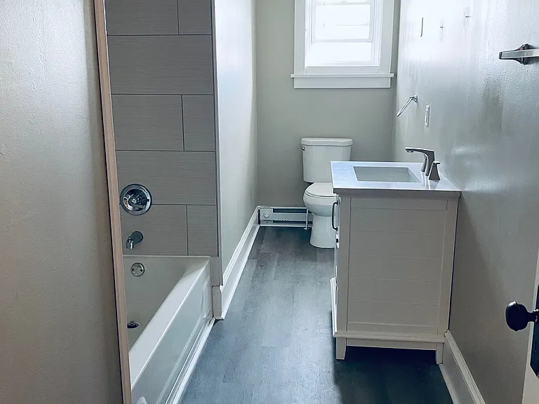 170 W Main St #3 — Photo 8