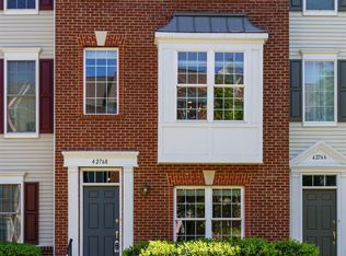 42768 Atchison Ter, Chantilly, VA 20152