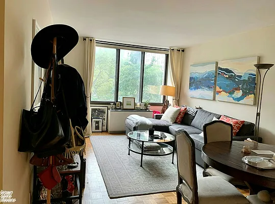 Rented by Brown Harris Stevens | media 5