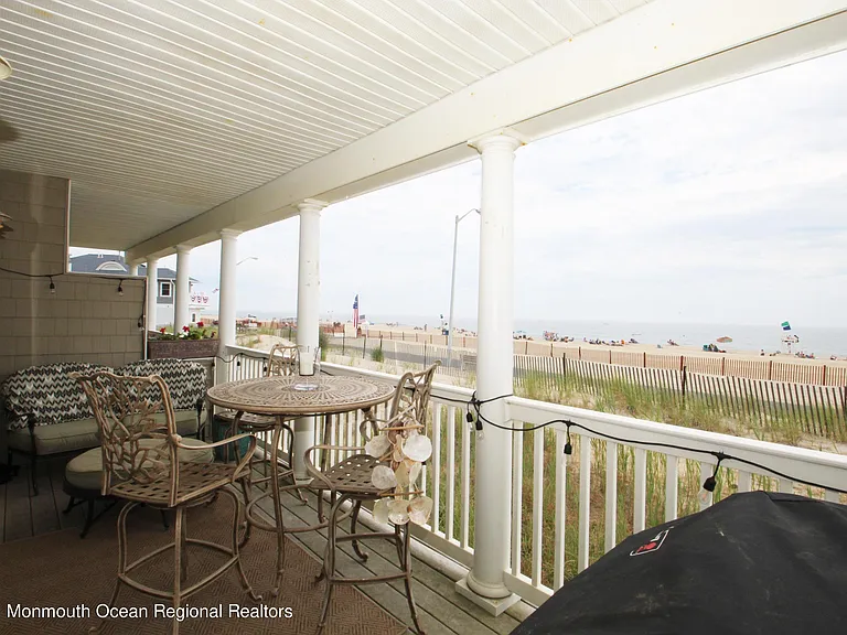 221 Beachfront #1 — Photo 17