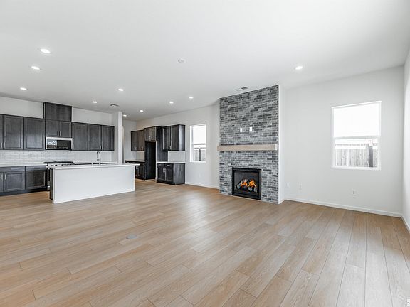 5th image of 2373 Silent Creek Ln Homesite 33