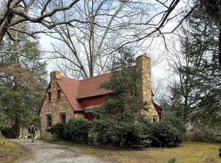 1663 Deep Draw Rd, Crossville, TN 38555