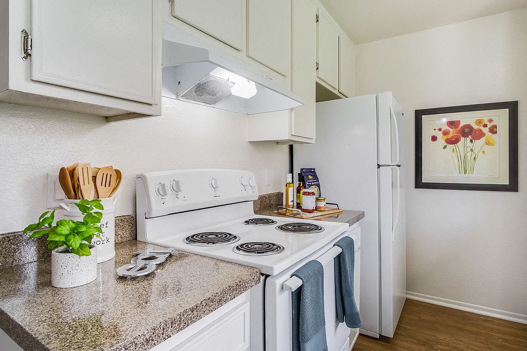 Alicia Village Apartment Rentals Laguna Hills Ca Zillow