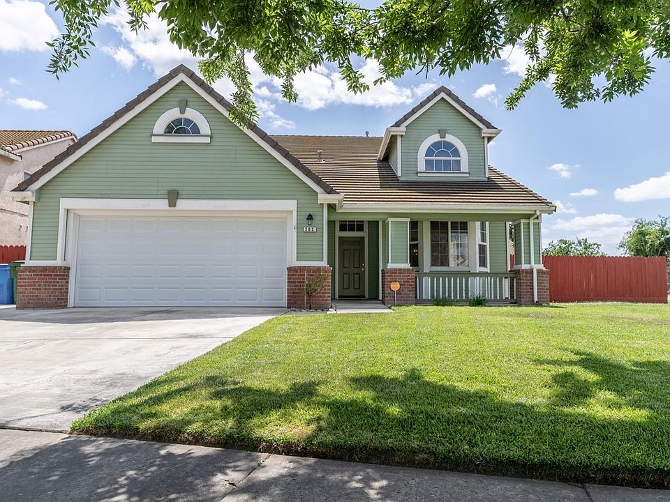 2nd image of 202 Sunnyhill Dr