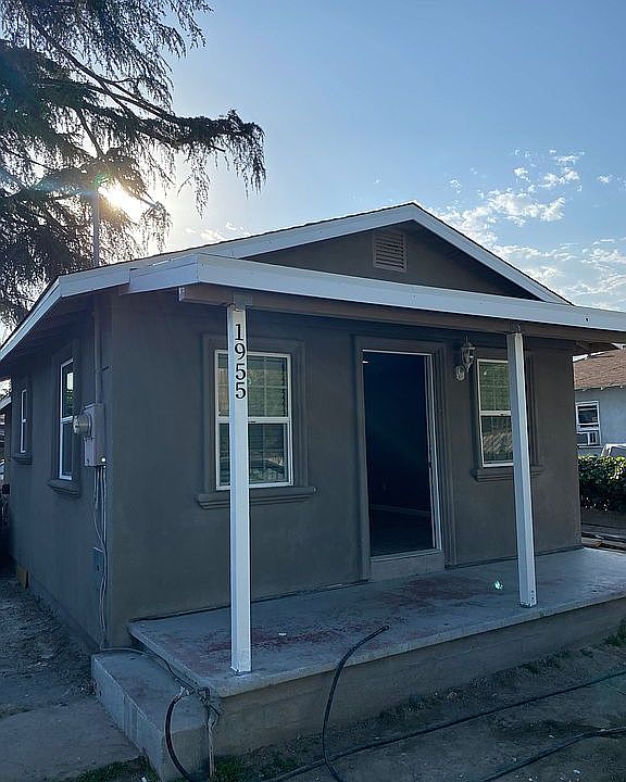 1st image of 1955 Stagio Dr