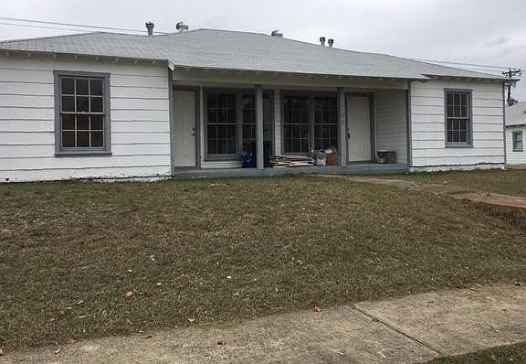 5th image of 709 Stetson Ave