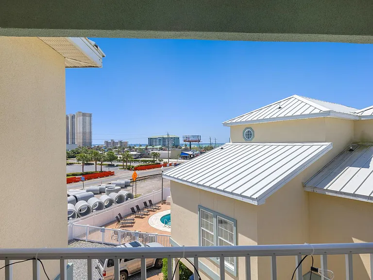 3rd Floor Balcony/Oceanview
