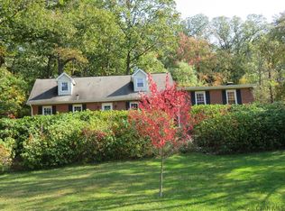 1967 Bates Dr, Johnstown, PA