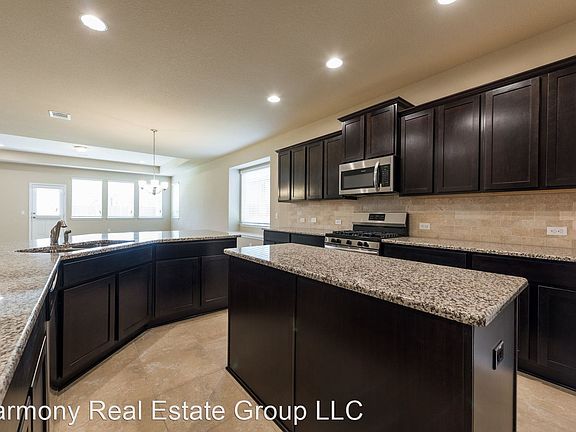 4th image of 16449 Vescovo Ln