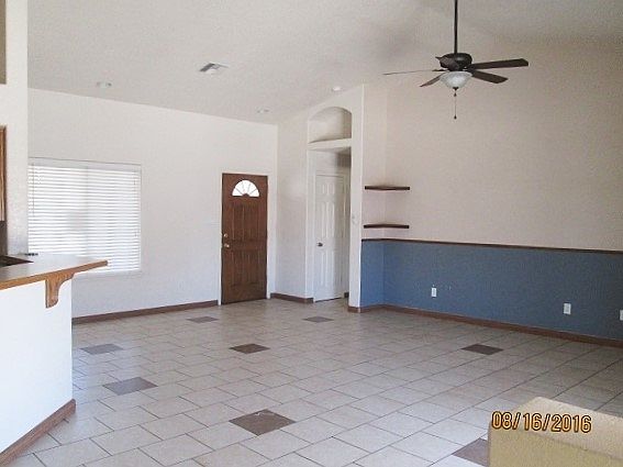 3rd image of 10547 E 38th Pl