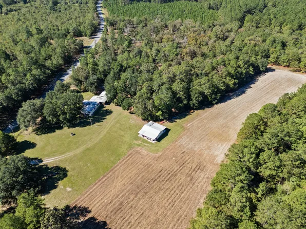 7901 Ashleigh Rd, Blackville, SC 29817