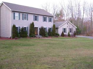 12 Diamond Ct, Saugerties, NY 12477