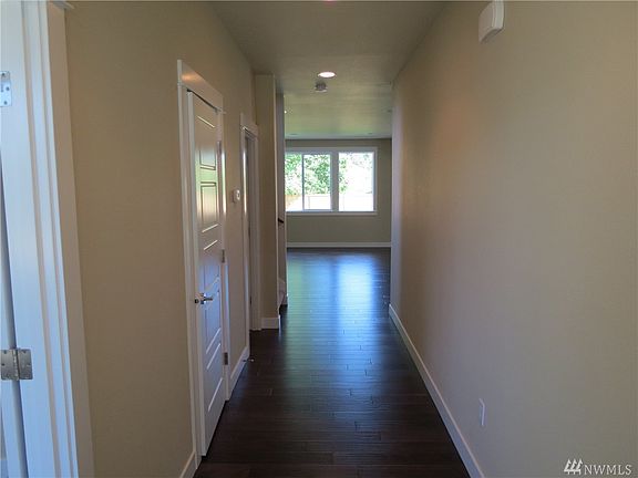 4th image of 6415 26th St NE