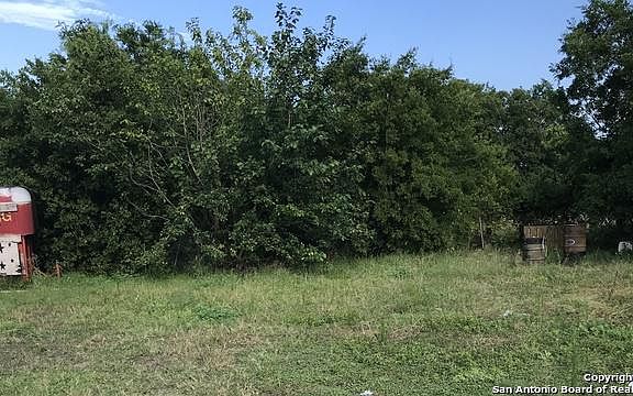 3rd image of 9500 NE Loop 410