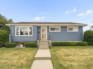 529 Breckenridge St, Mayville, WI 53050