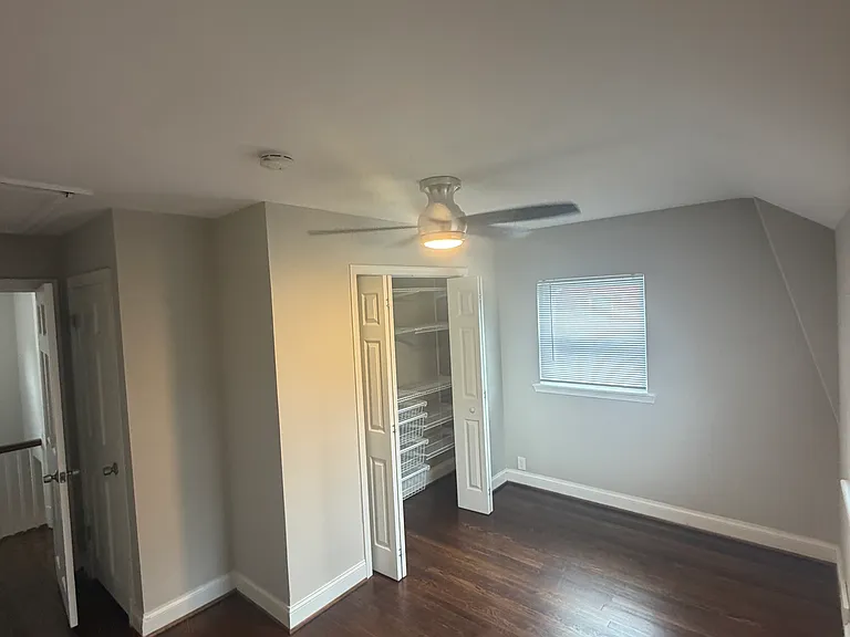 4758 Arlington Blvd — Photo 8