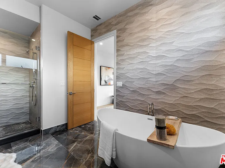 3932 Minerva Ave — Photo 23
