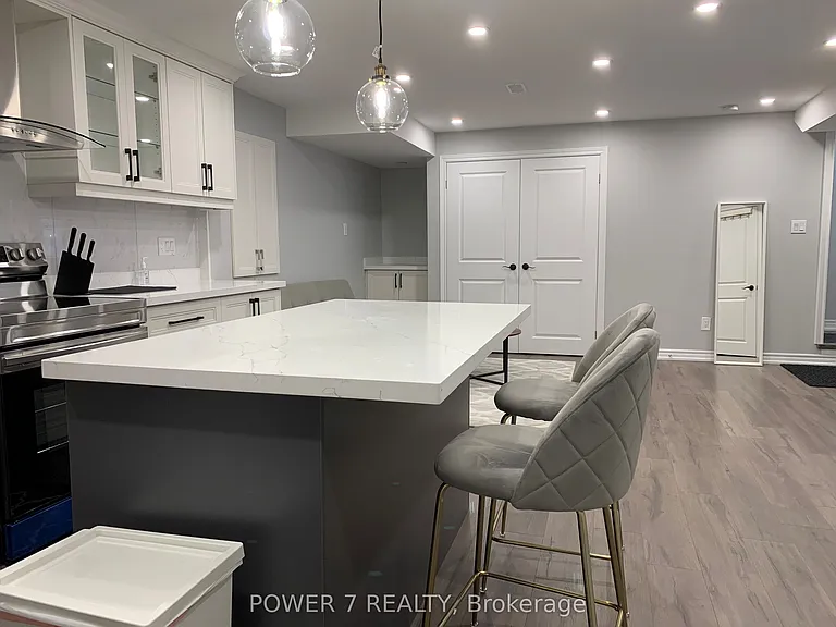 23 Donald Buttress Blvd E #LOWER — Photo 5
