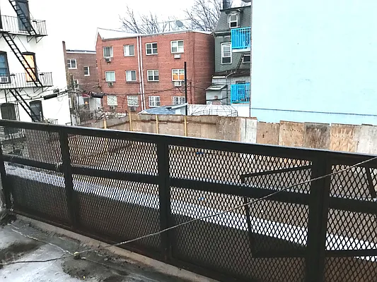 Rented by Vass Stevens Group | media 22