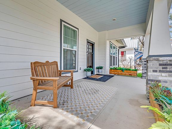 4th image of 1322 N 11th St