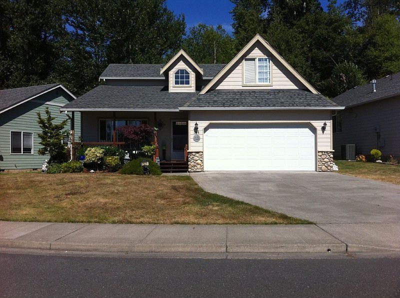 1st image of 2619 Saint Clair Pl
