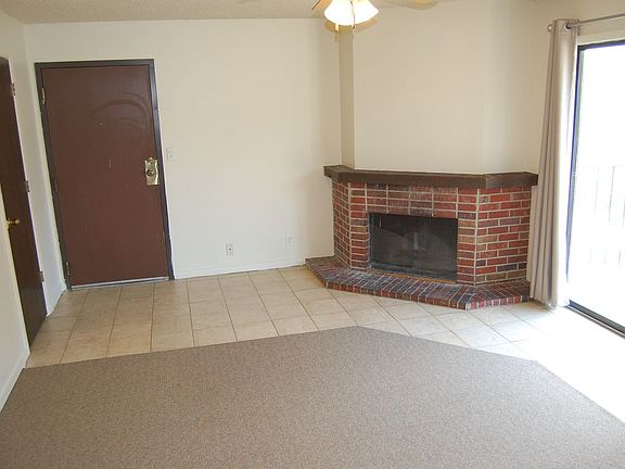 3rd image of 3632 Huntington Ave APT 3