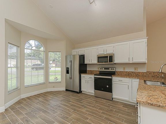 5th image of 5324 Windridge Ln