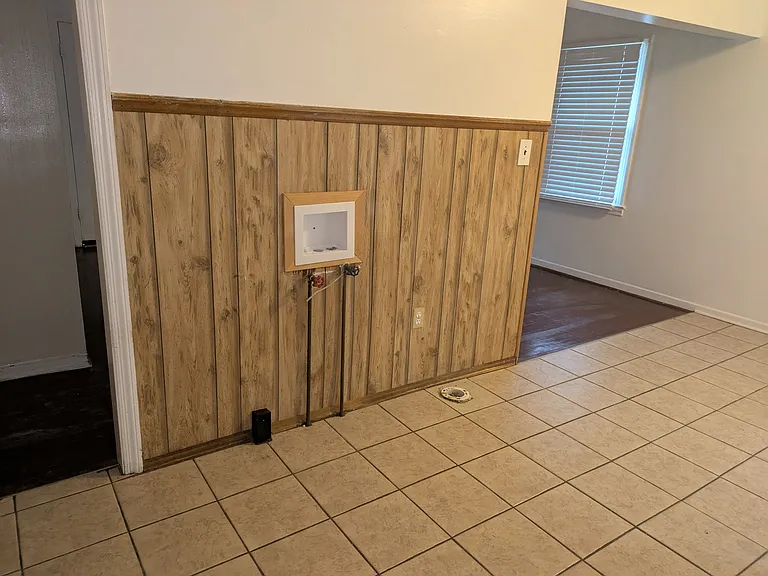914 Lake Rushin Dr — Photo 8