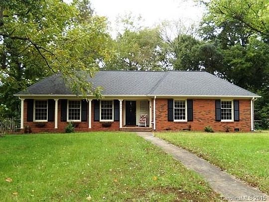1st image of 7501 Bedfordshire Dr