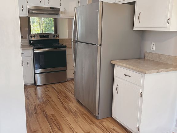 3rd image of 1500 E Johnson Ave APT 229
