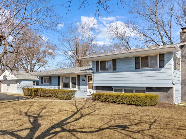 3564 Garden St, Northbrook, IL 60062