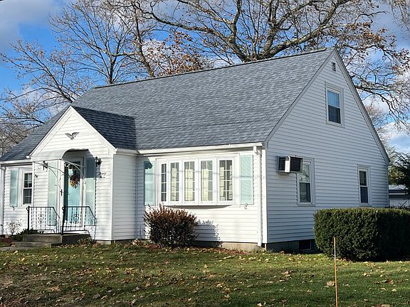 2nd image of 23 Brookfield Dr