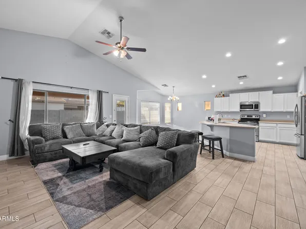 8526 W PRESTON Lane, Tolleson, AZ 85353