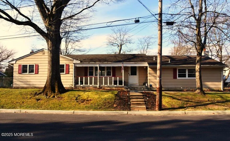 200 Ampere Ave photo 1