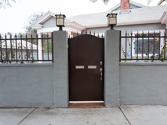 2nd image of 2366 Silver Lake Blvd