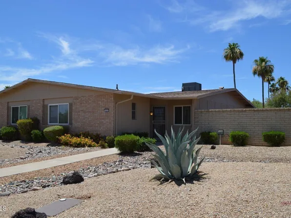 19238 N Camino Del Sol, Sun City West, AZ 85375