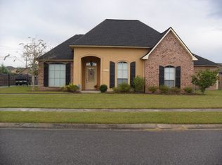 3927 Poplar Grove Dr, Addis, LA 70710