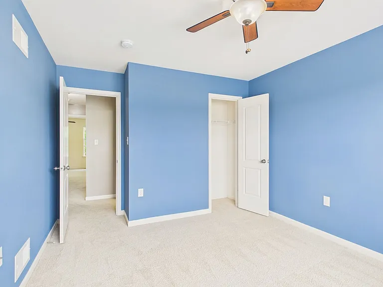 117 Mapleton Blvd — Photo 19