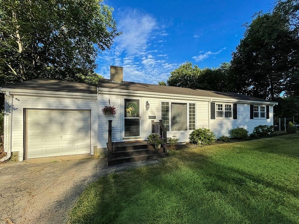 28 Cedar St, Ashland, MA 01721 Zillow
