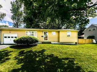 12 Finch Path, Liverpool, NY 13090