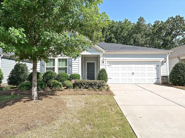 8512 Pennegrove Cres, Charlotte, NC 28214