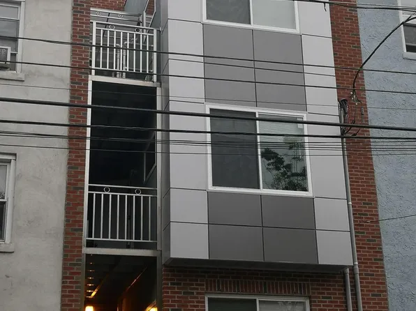 1008 Green St APT C, Philadelphia, PA 19123