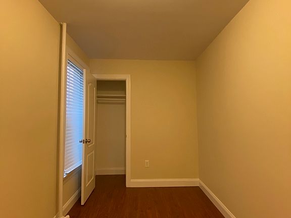 5th image of 2849 46th St APT 2