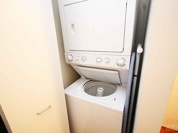 4th image of 660 W Wayman St Unit 702